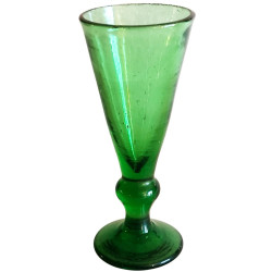 cruche égyptienne en verre recyclé soufflé à la bouche