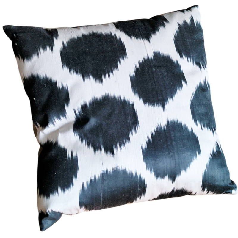 Coussin ikat en soie