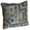 Coussin en raphia